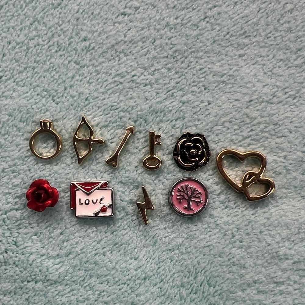Elegant Gold and Red Love-Themed Charm Necklace Set